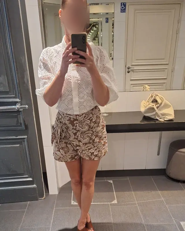 Sabrina, une vibe simple et complice - Image 2